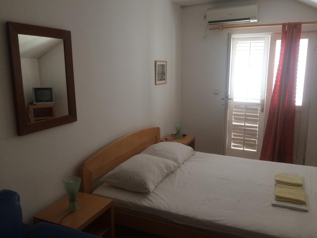 Apartments Mrvaljevic Petrovac エクステリア 写真