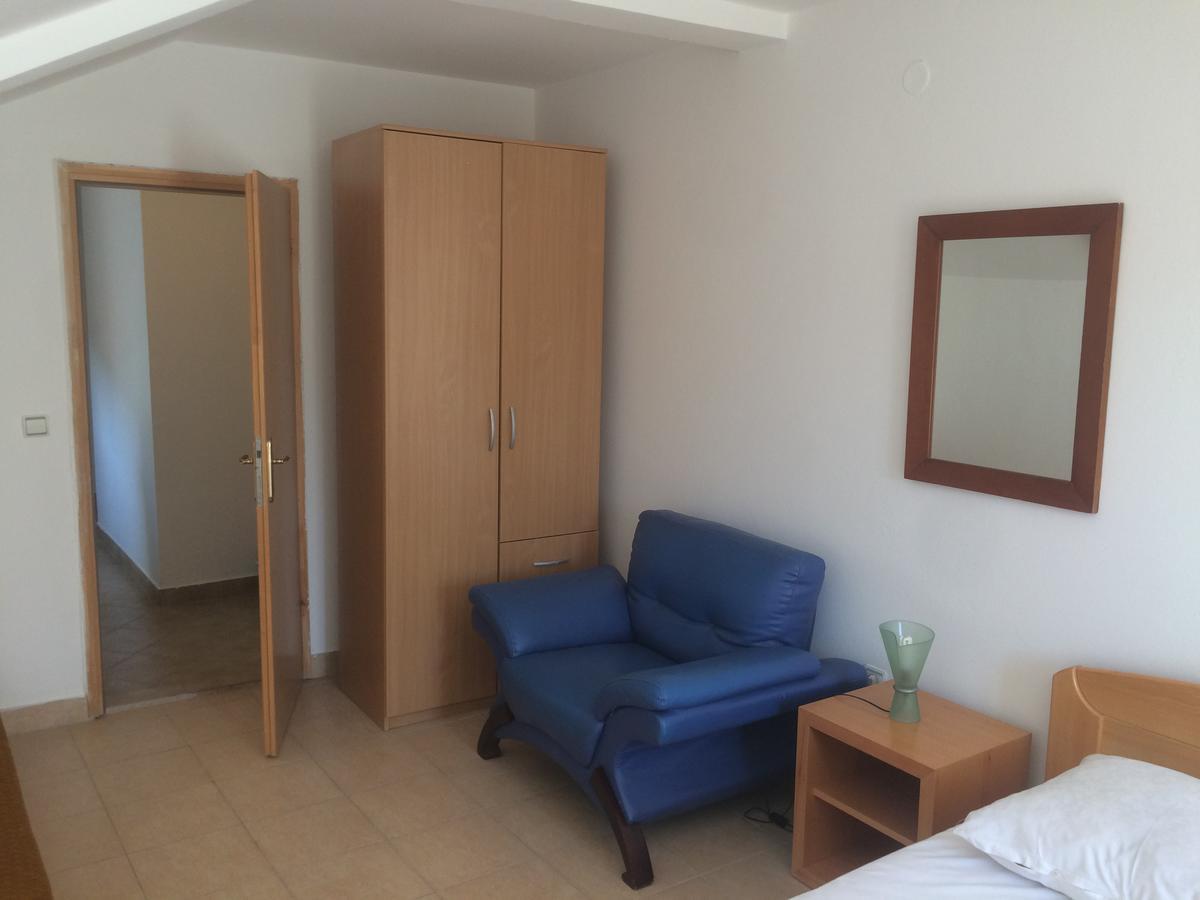 Apartments Mrvaljevic Petrovac エクステリア 写真
