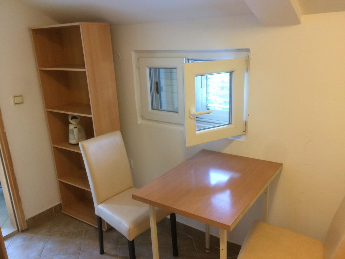 Apartments Mrvaljevic Petrovac エクステリア 写真