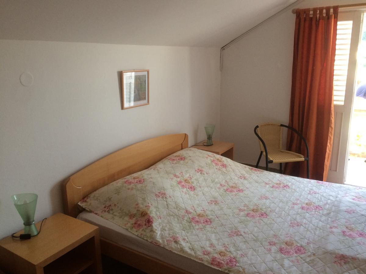 Apartments Mrvaljevic Petrovac エクステリア 写真