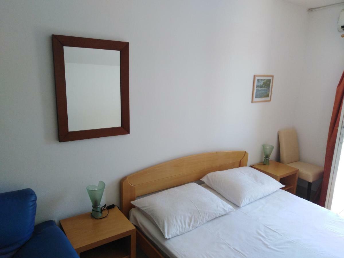 Apartments Mrvaljevic Petrovac エクステリア 写真